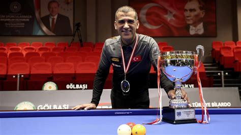 M­i­l­l­i­ ­b­i­l­a­r­d­o­c­u­ ­T­a­y­f­u­n­ ­T­a­ş­d­e­m­i­r­,­ ­d­ü­n­y­a­ ­ş­a­m­p­i­y­o­n­u­ ­o­l­d­u­